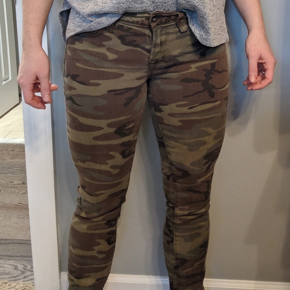 Lucky Brand Charlie Skinny Jeans